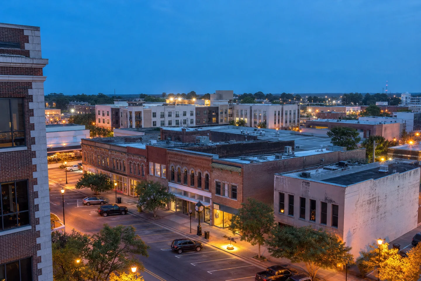 Decatur, AL cityscape