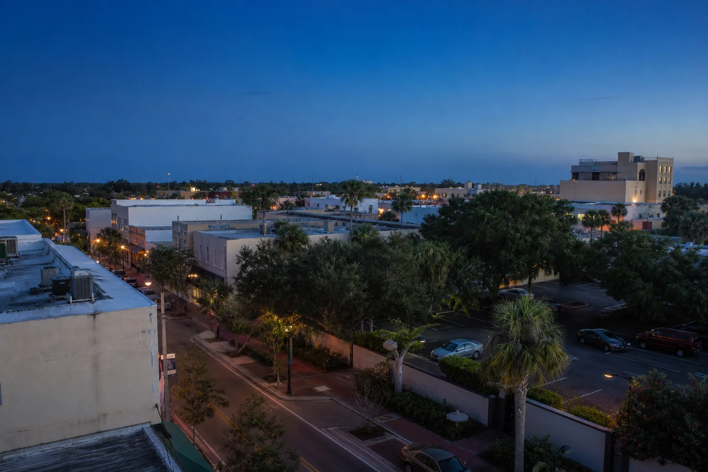 Fort Myers cityscape