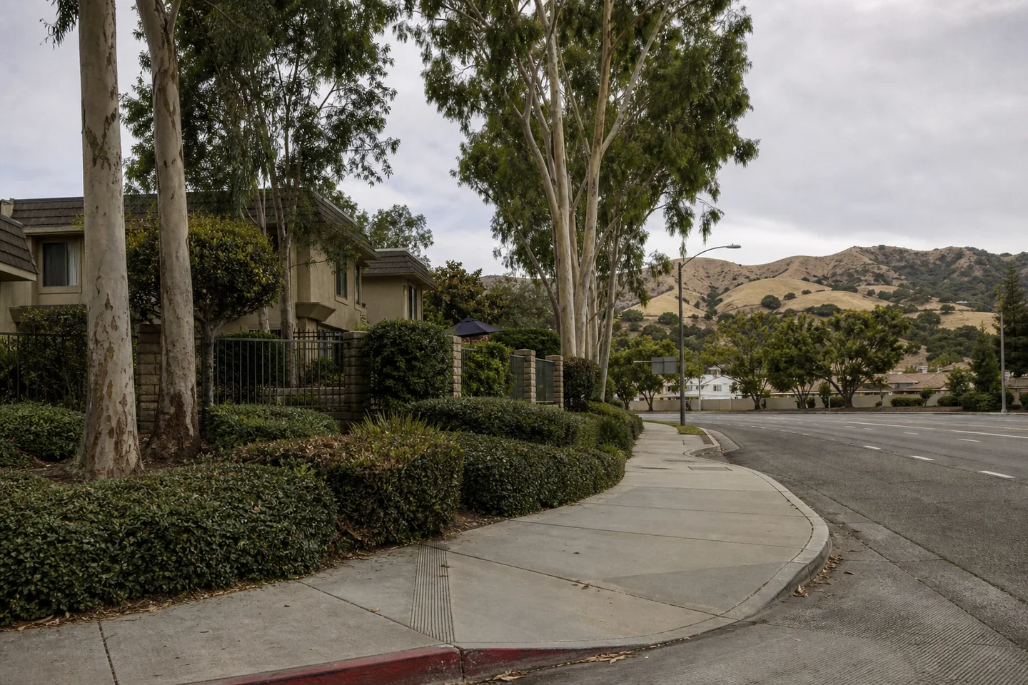 Santa Clarita cityscape