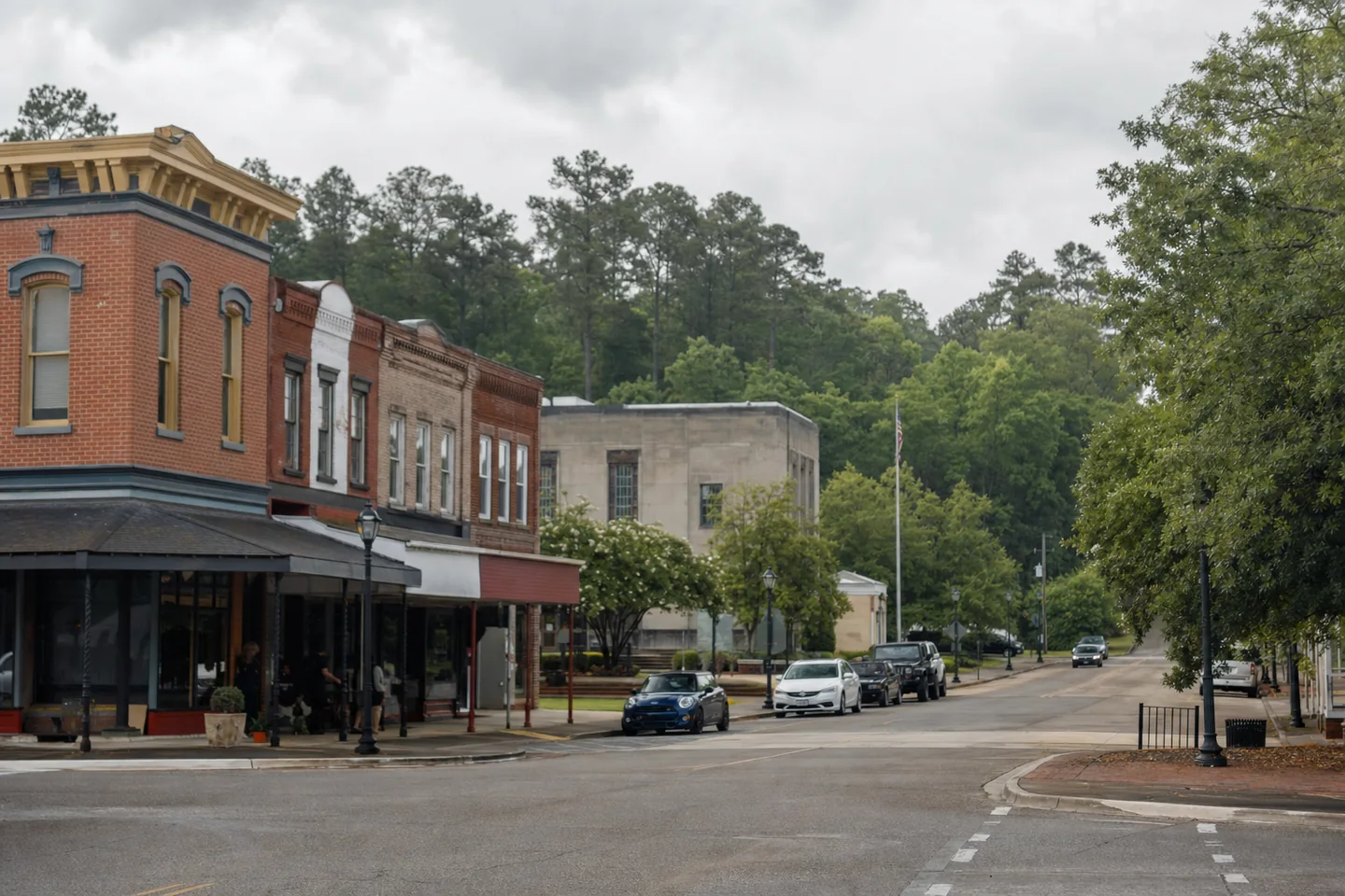 Laurel, MS cityscape