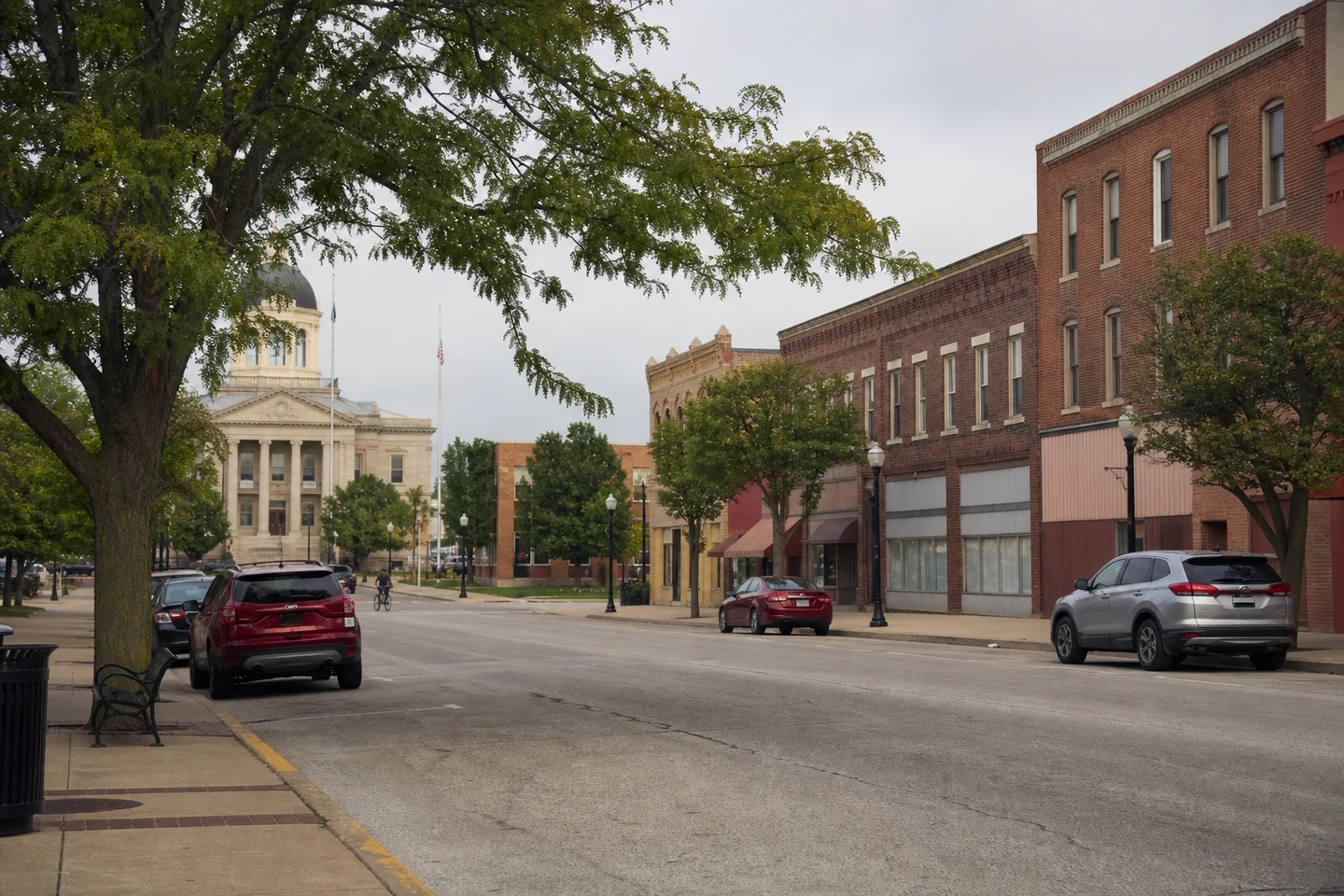 Macomb, IL cityscape