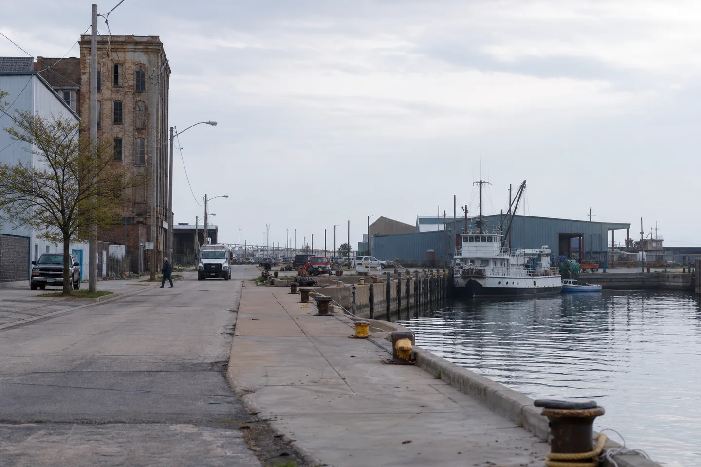 Manitowoc, WI cityscape