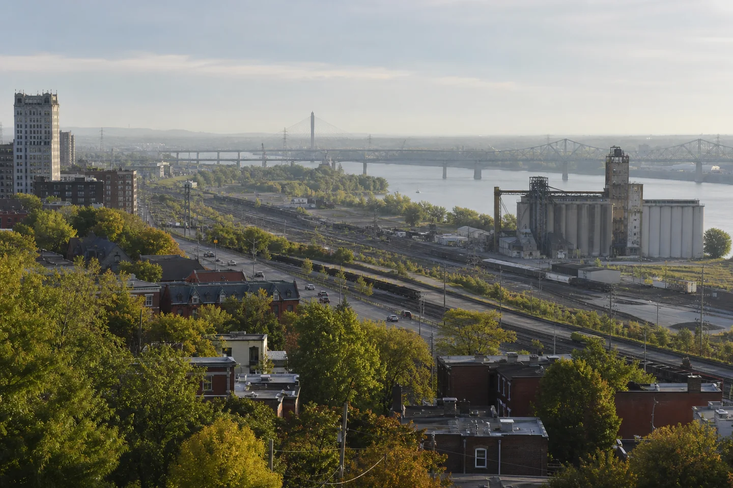 St. Louis, MO cityscape